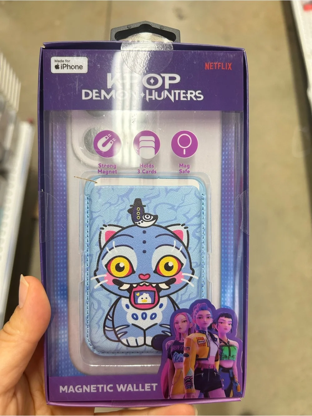 NWT K-pop Demon Hunters Magnetic Wallet Card Holder
